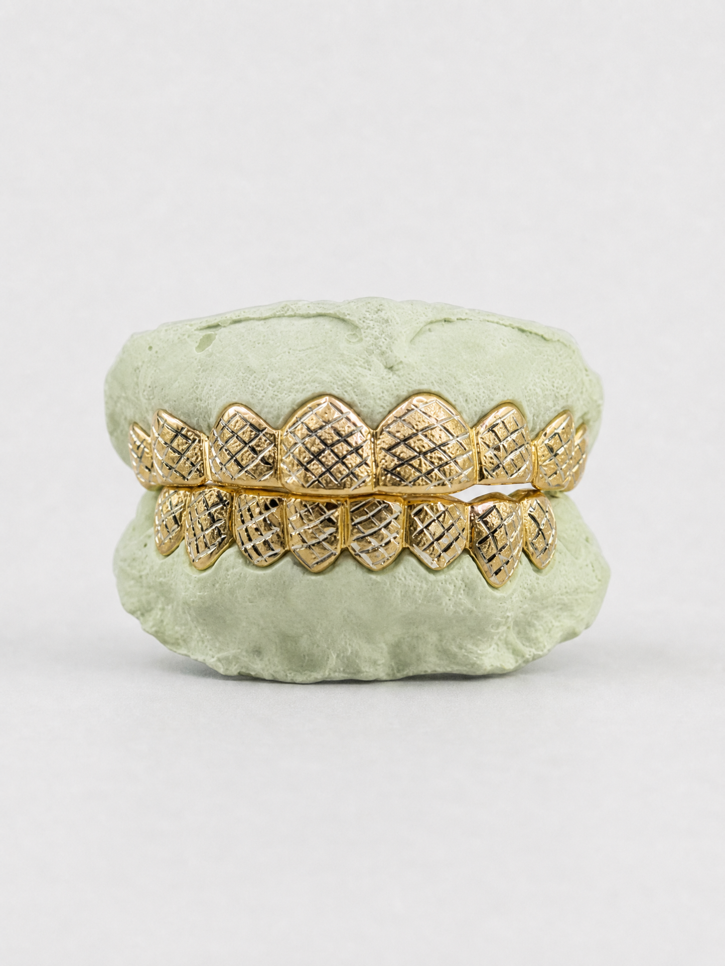 Custom Fit Grillz Diamond Dust and Cut