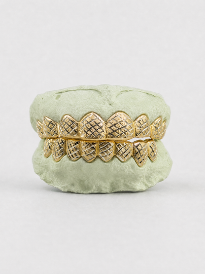 Custom Fit Grillz Diamond Dust and Cut